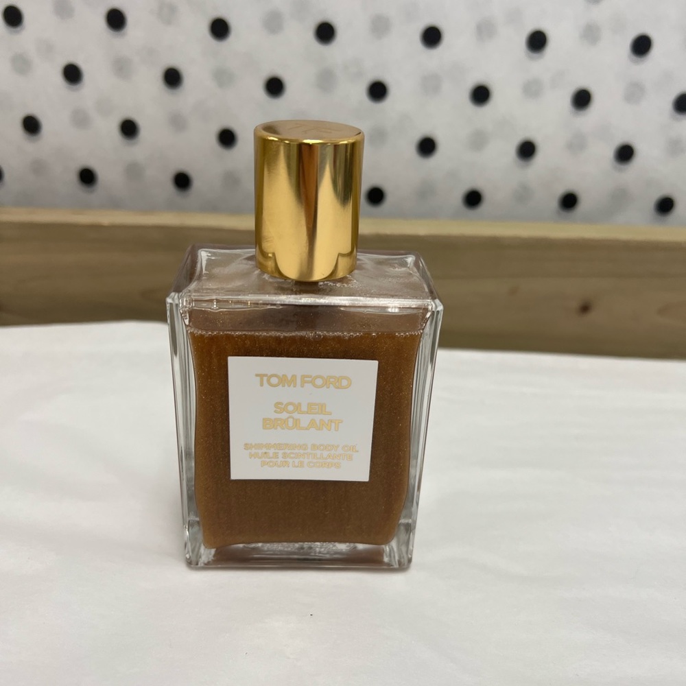 Tom Ford shimmering oil. Solei Brulant